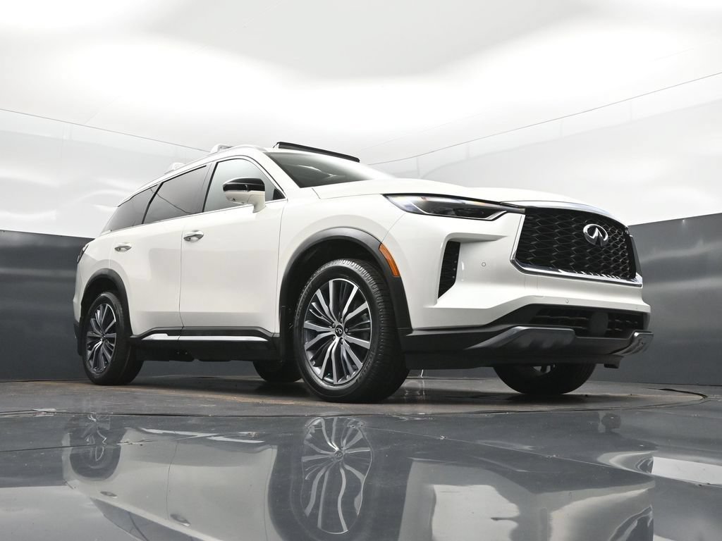 Certified 2023 INFINITI QX60 Sensory w/ Vision Package FWD image 45