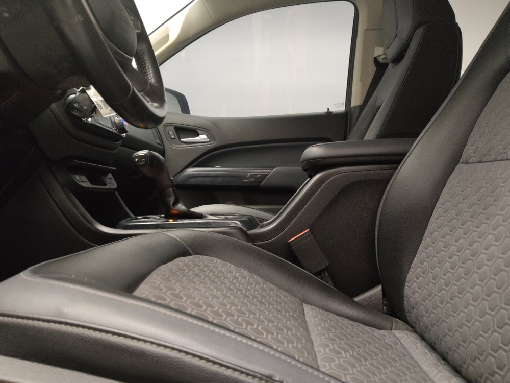Used 2017 Chevrolet Colorado Z71 AWD/4WD image 17