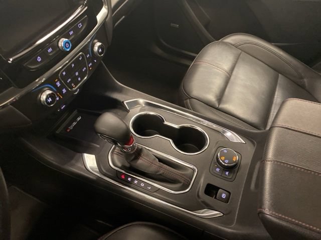 Used 2023 Chevrolet Traverse RS AWD/4WD image 16