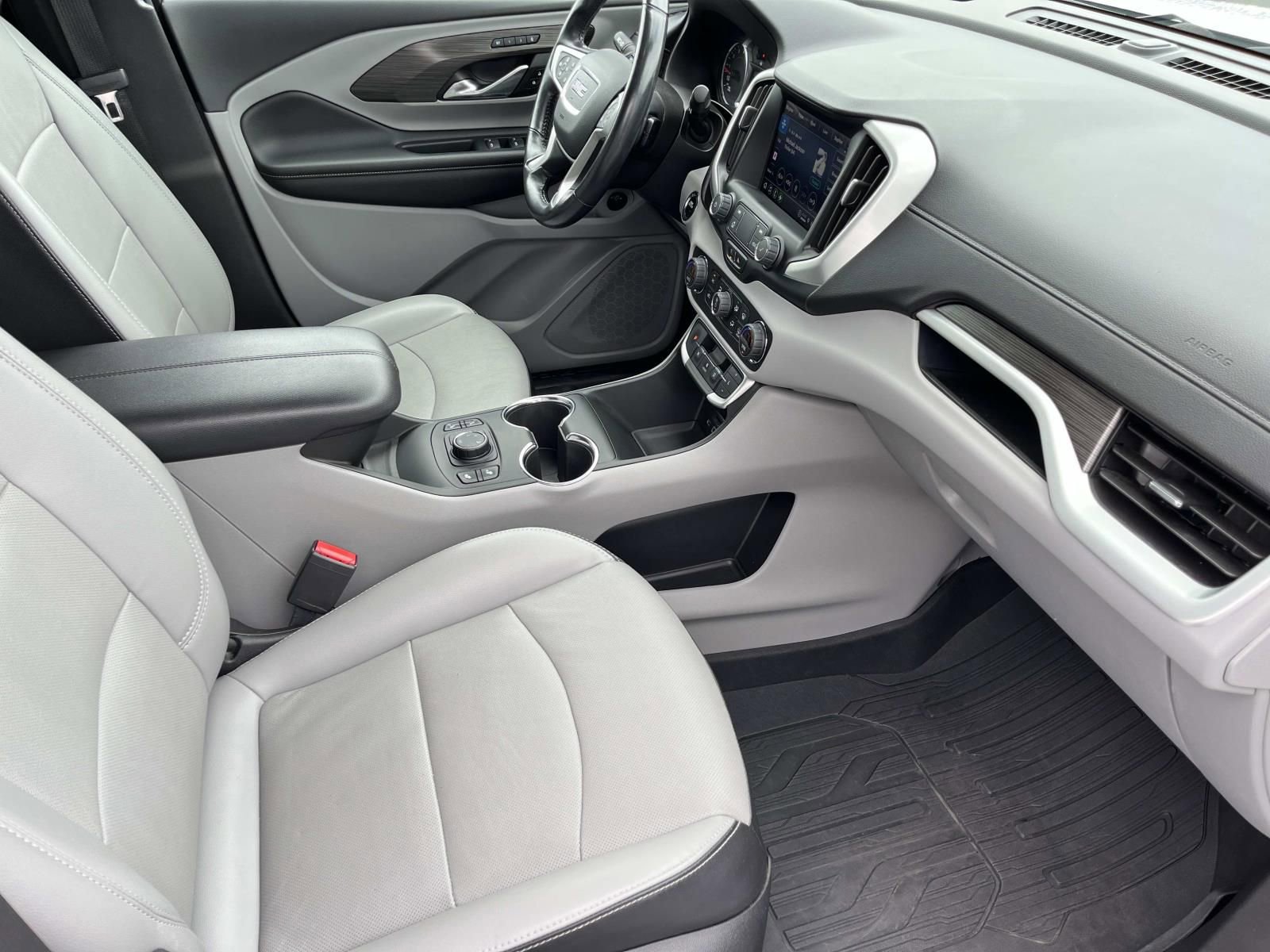 Used 2022 GMC Terrain SLT AWD/4WD image 23