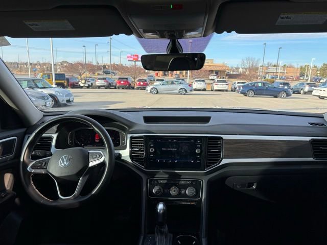 Used 2022 Volkswagen Atlas SE image 30