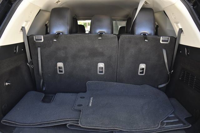 Used 2024 Nissan Pathfinder SL AWD/4WD image 31