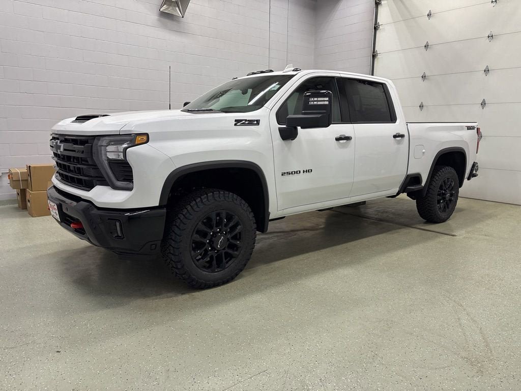 New 2026 Chevrolet Silverado 2500 LTZ w/ LTZ Plus Package AWD/4WD image 9