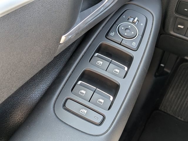 Used 2022 Hyundai Sonata SE w/ Cargo Package FWD image 20