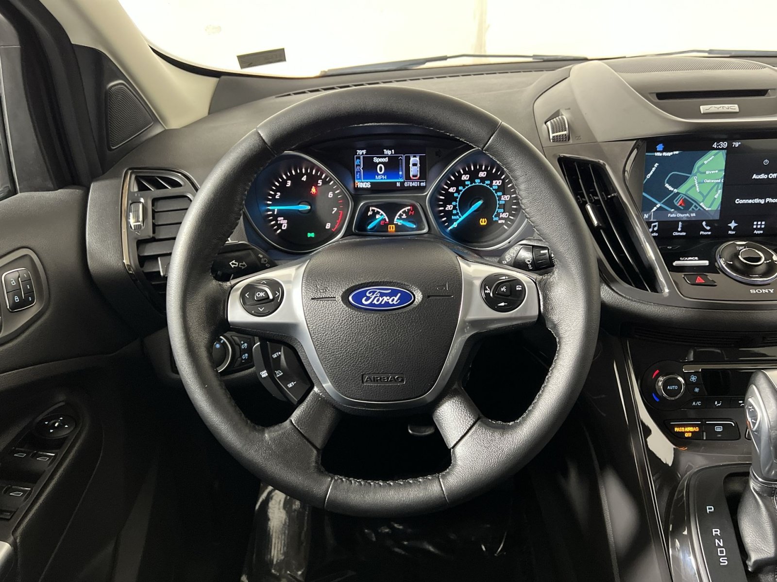Used 2016 Ford Escape Titanium AWD/4WD image 16