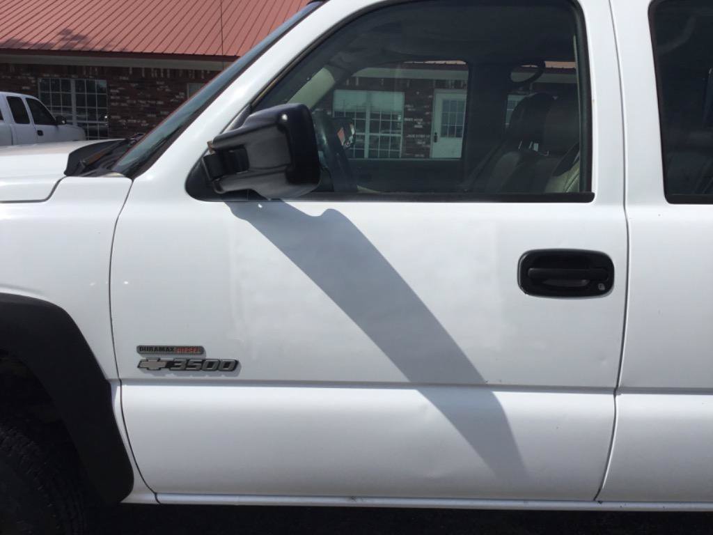 Used 2005 Chevrolet Silverado 3500 2WD Crew Cab image 22
