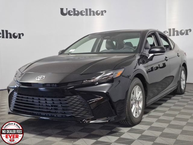 New 2026 Toyota Camry LE FWD image 3