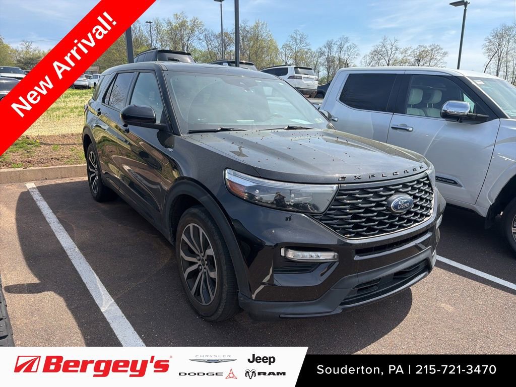 Used 2022 Ford Explorer ST-Line image 1