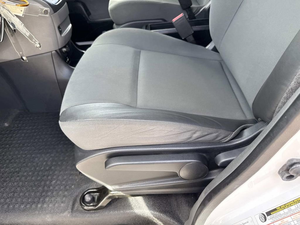 Used 2021 Nissan NV200 SV w/ Back Door Glass Package image 17