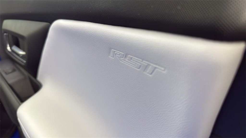 Used 2025 Chevrolet Silverado EV RST image 38