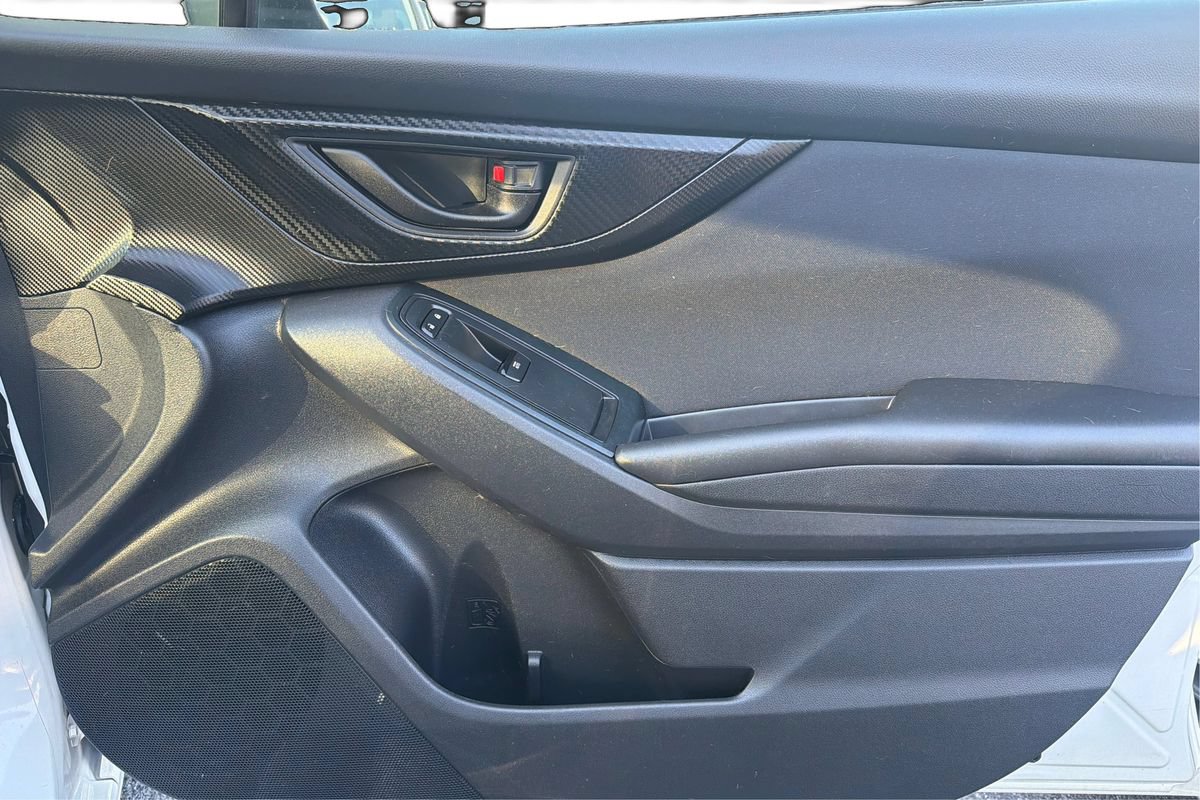 Used 2017 Subaru Impreza 2.0i AWD/4WD image 20