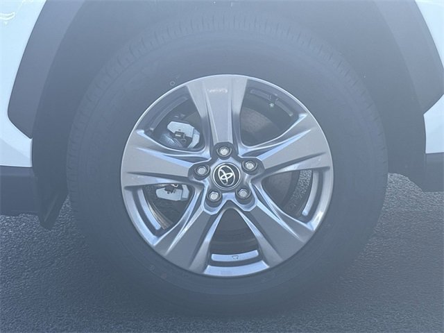 Used 2025 Toyota RAV4 LE image 11