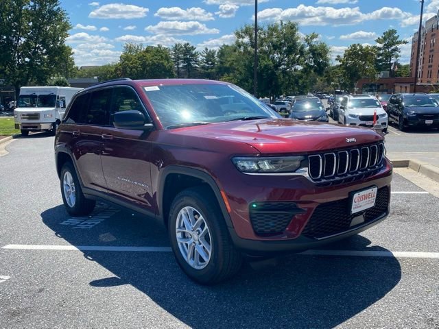 New 2025 Jeep Grand Cherokee Laredo X w/ Luxury Tech Group I AWD/4WD image 2