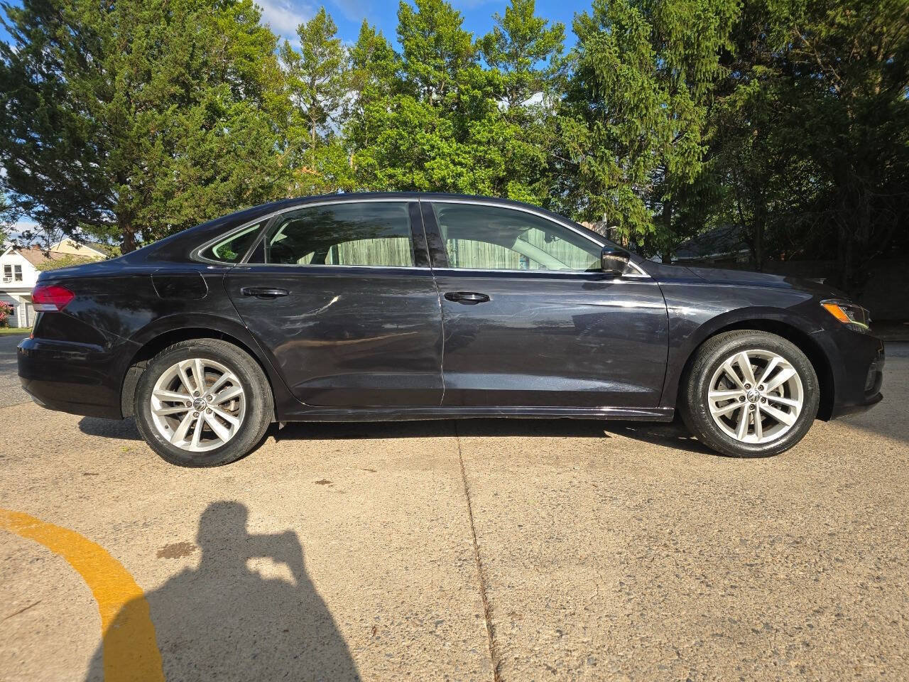 Used 2020 Volkswagen Passat 2.0T SE FWD image 4