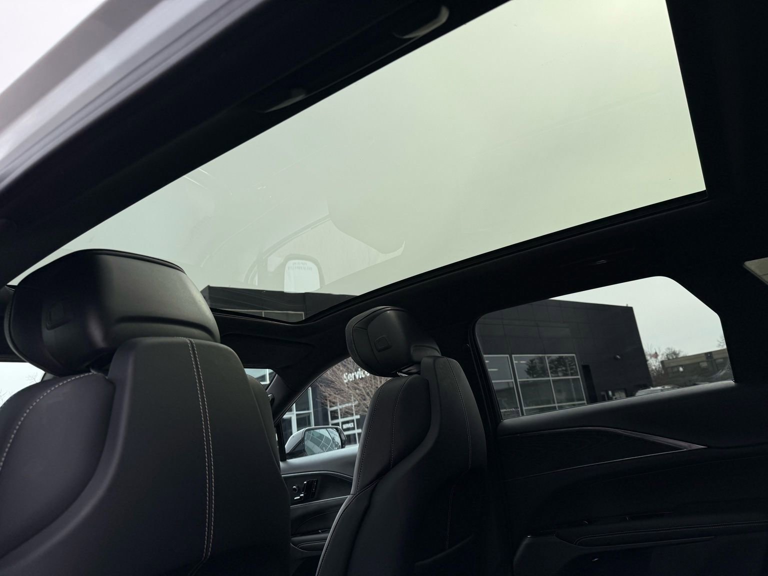 Used 2024 Cadillac Lyriq Sport image 39