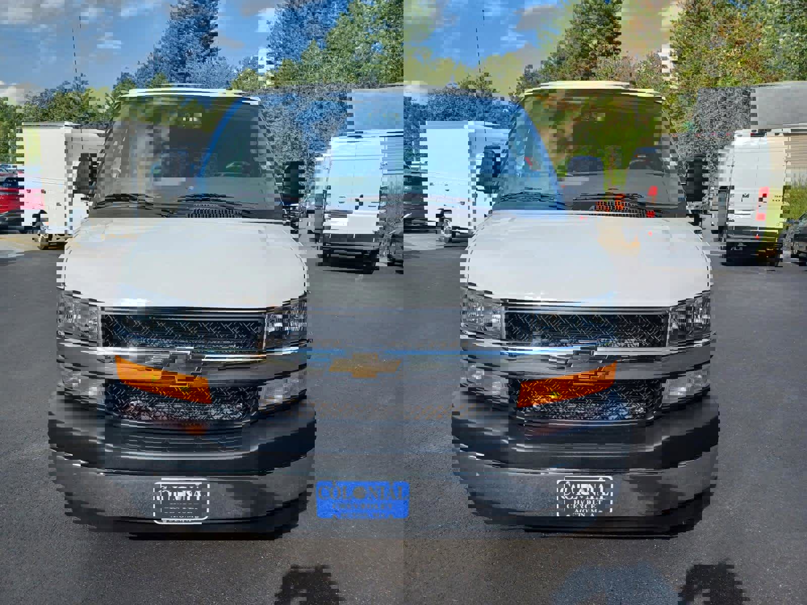 Used 2025 Chevrolet Express 3500 LS w/ Chrome Appearance Package RWD image 15