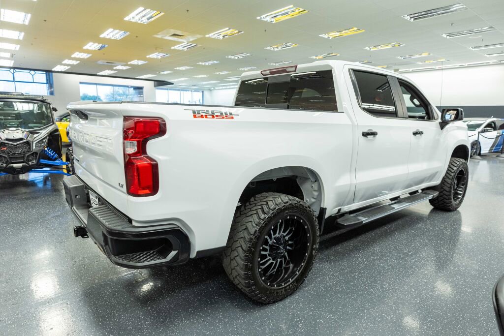 Used 2021 Chevrolet Silverado 1500 LT Trail Boss w/ Convenience Package II image 7