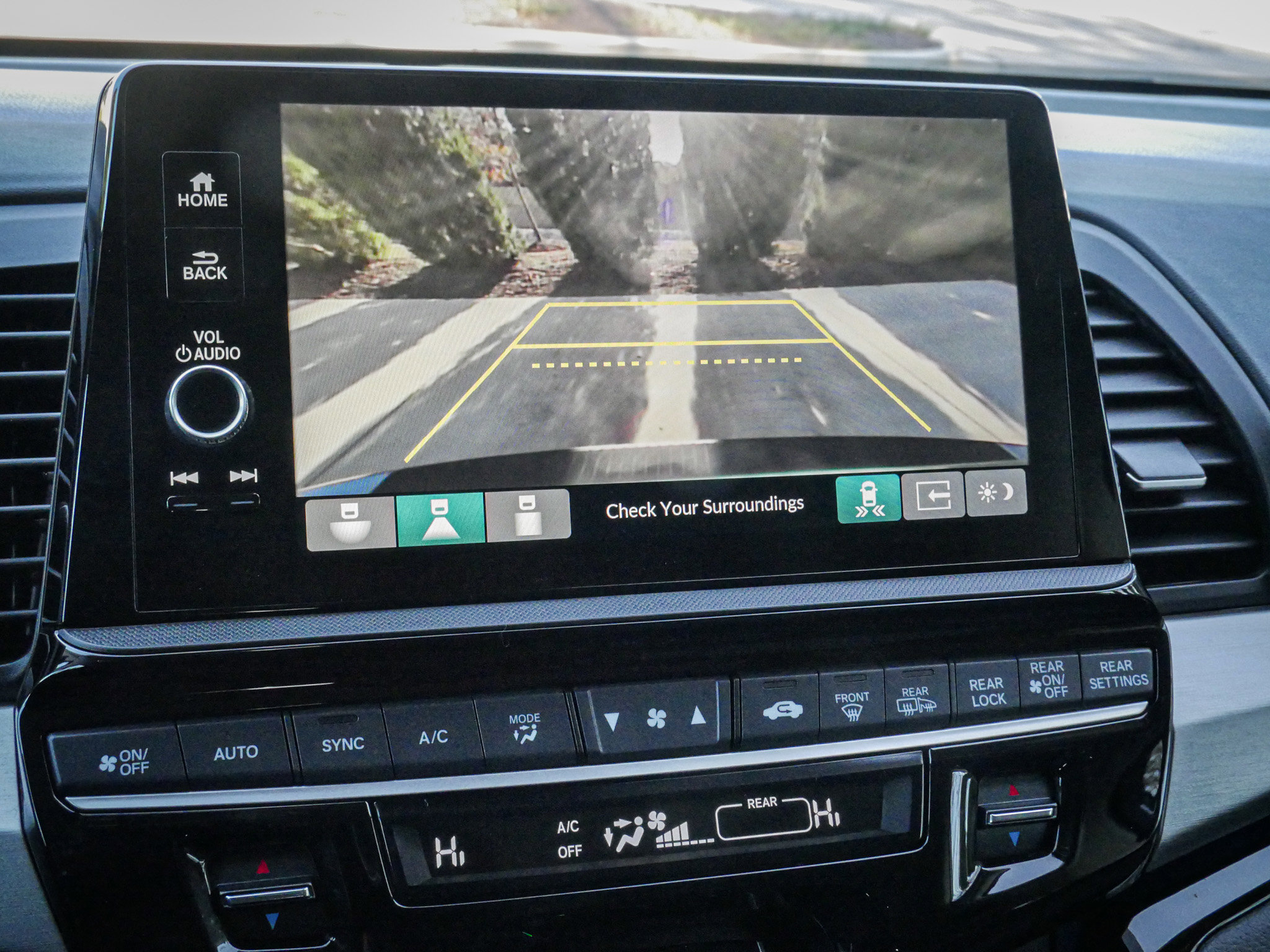 Certified 2025 Honda Odyssey Touring image 25