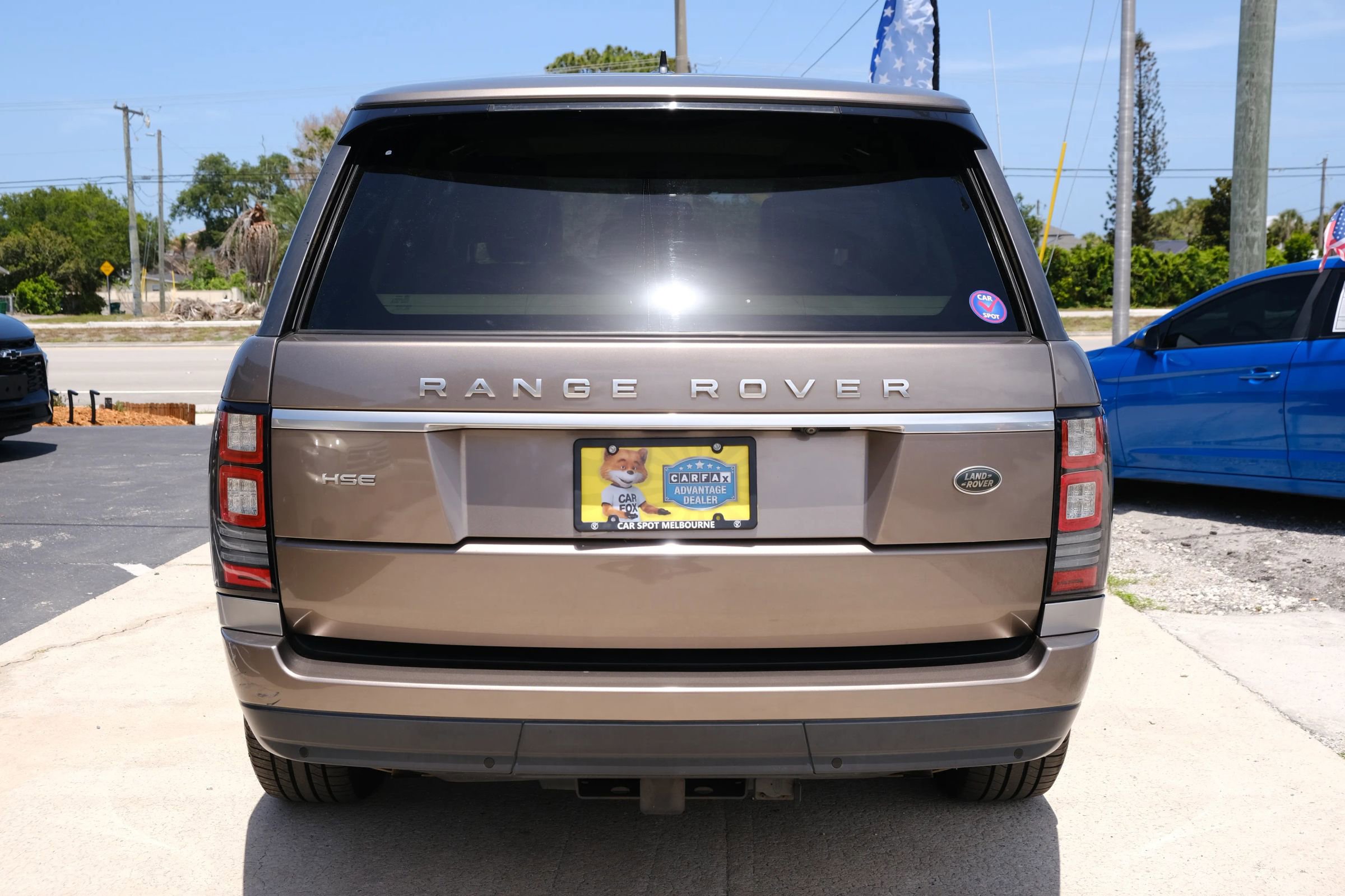 Used 2015 Land Rover Range Rover HSE AWD/4WD image 6