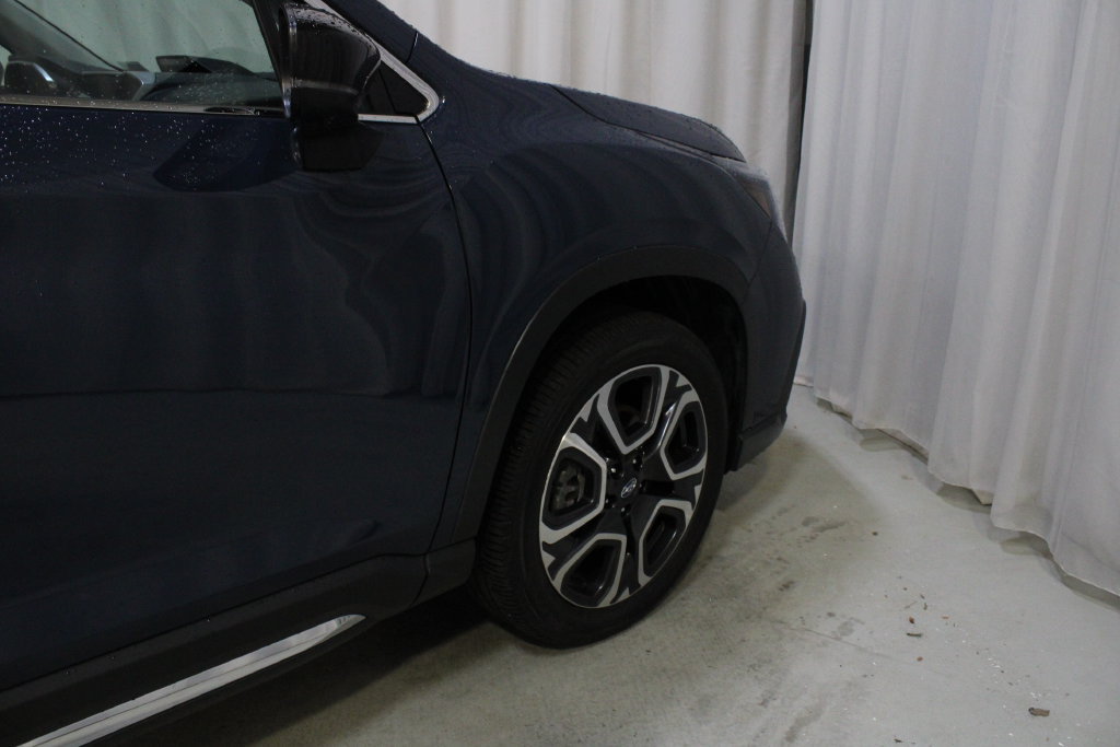 Used 2024 Subaru Ascent Limited AWD/4WD image 30
