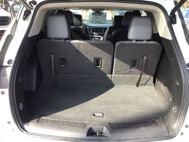 Used 2020 Buick Enclave Essence image 31