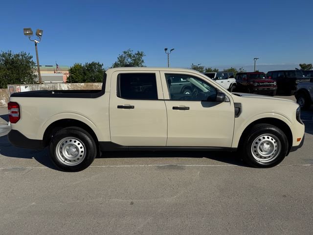 Used 2025 Ford Maverick XL w/ Equipment Group 101A AWD/4WD image 4