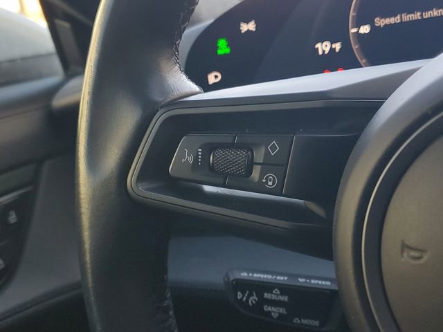 Used 2020 Porsche Taycan Turbo image 27