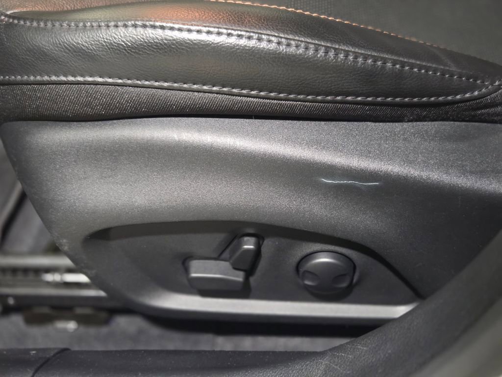 Used 2023 Jeep Compass Latitude image 28