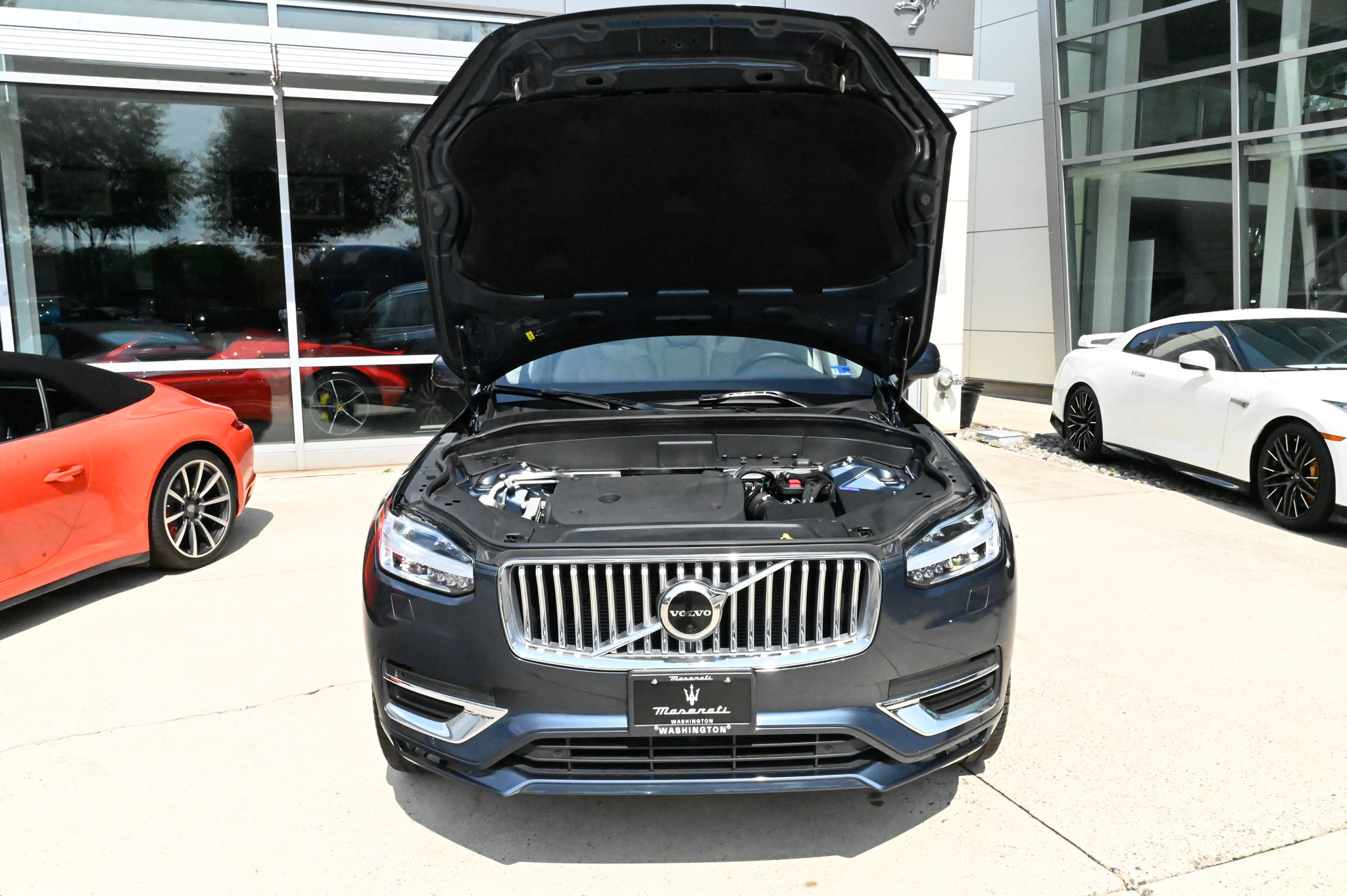 Used 2023 Volvo XC90 B6 Plus AWD/4WD image 64