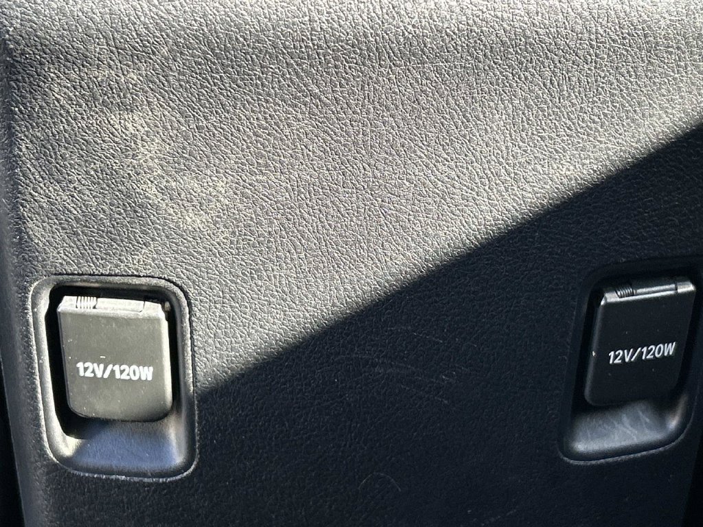 Used 2019 Toyota 4Runner Limited AWD/4WD image 18