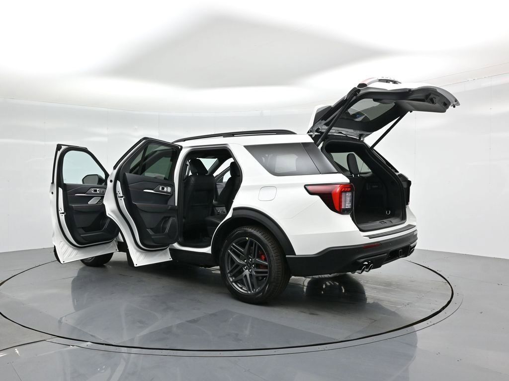 New 2025 Ford Explorer ST w/ Sun And Sound Package image 40
