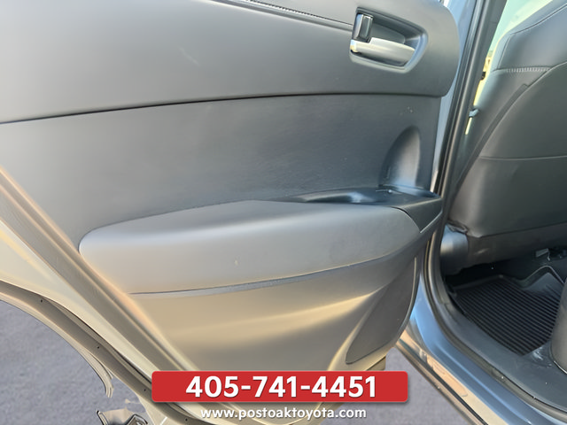 Used 2026 Toyota Corolla Cross XLE w/ Convenience Package FWD image 29