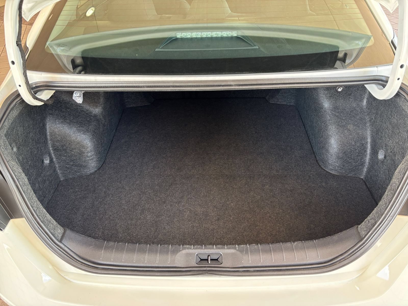 Used 2026 Nissan Altima 2.5 SV FWD image 26