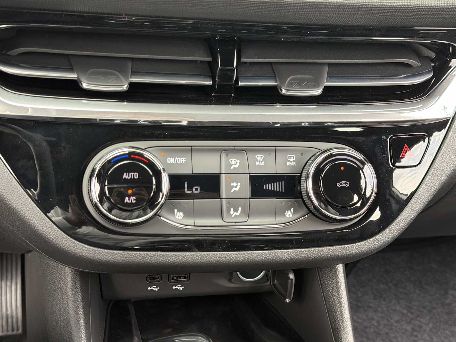 New 2026 Buick Envista Sport Touring w/ Convenience I Package FWD image 7