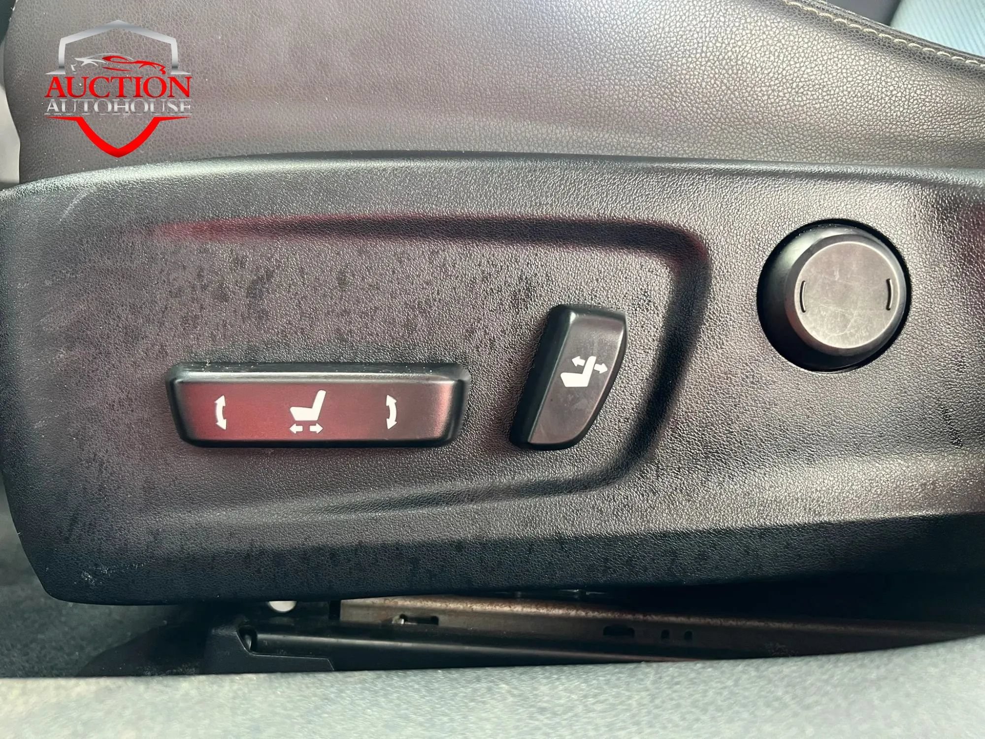 Used 2016 Lexus IS 200t RWD image 20