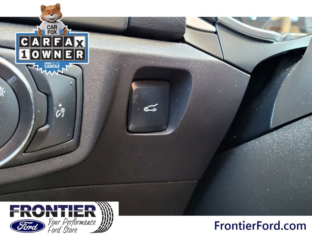 Used 2016 Ford Fusion SE image 26