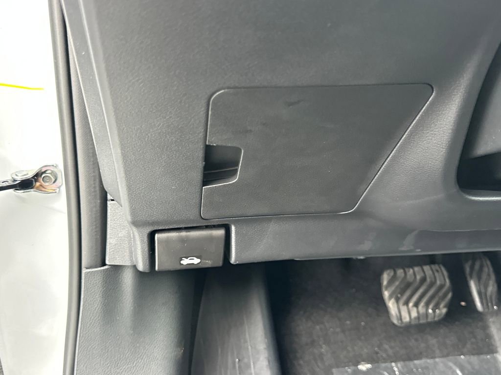 New 2026 Nissan Kicks SV w/ SV Premium Package image 12