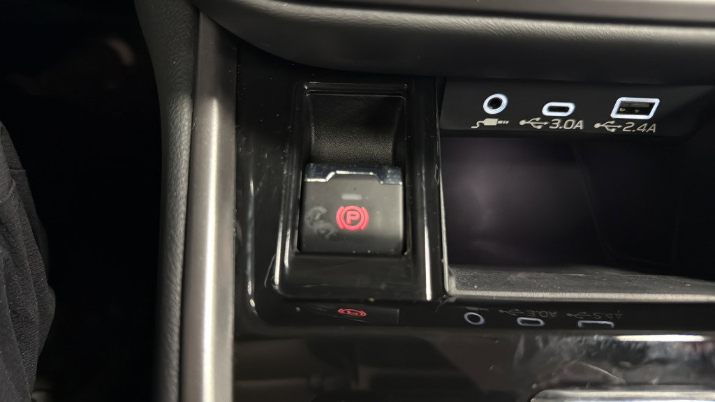 Certified 2025 Subaru Outback Limited XT image 32