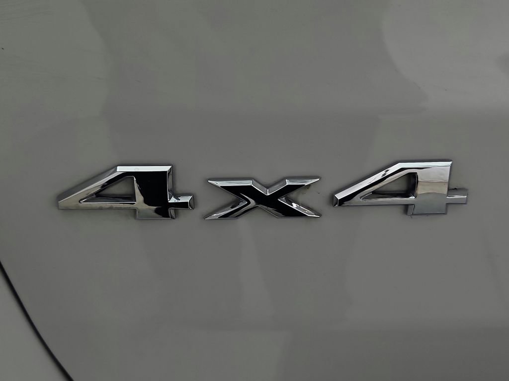 Used 2022 Jeep Grand Cherokee Laredo X image 33