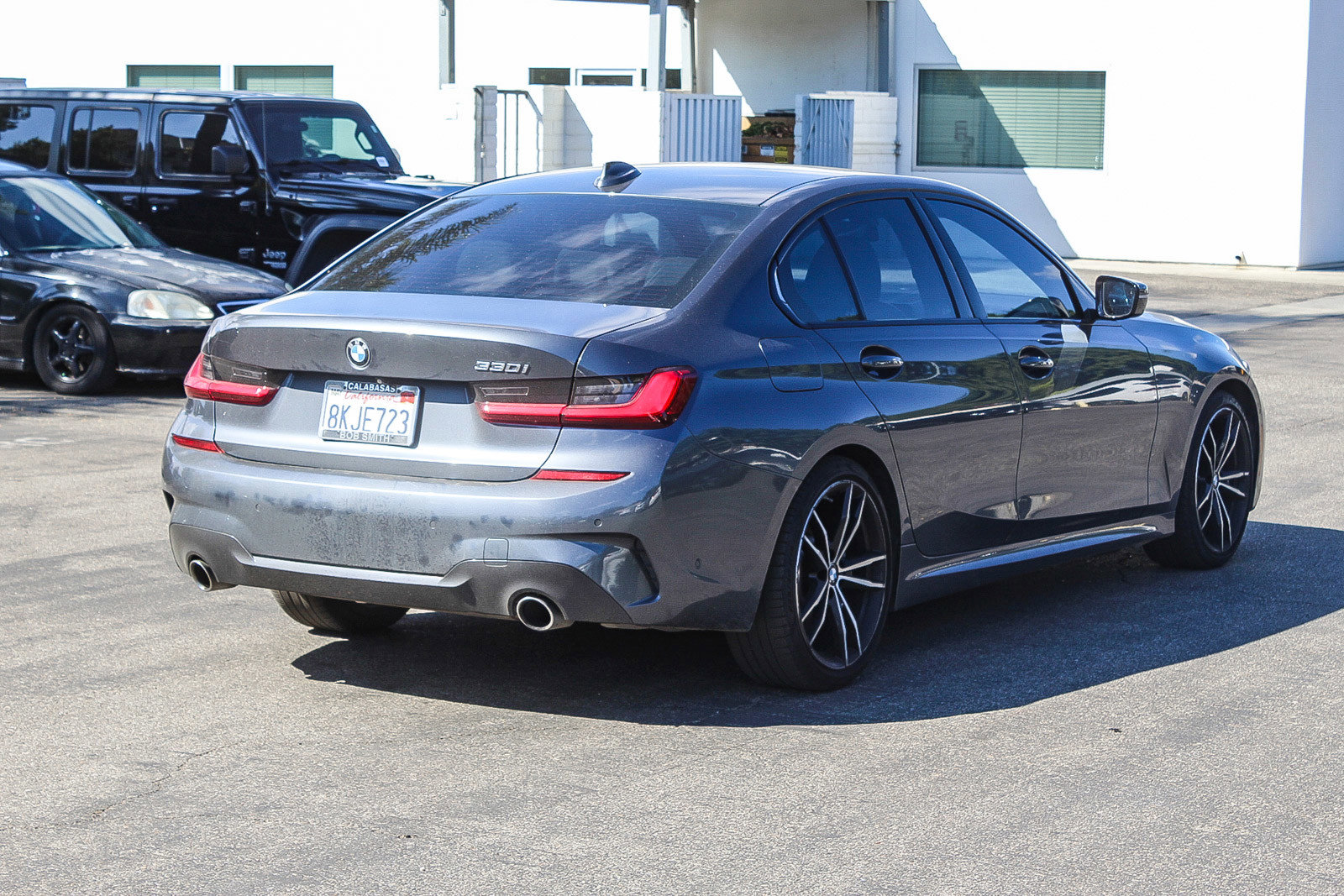 Used 2019 BMW 330i Sedan w/ M Sport Package image 6
