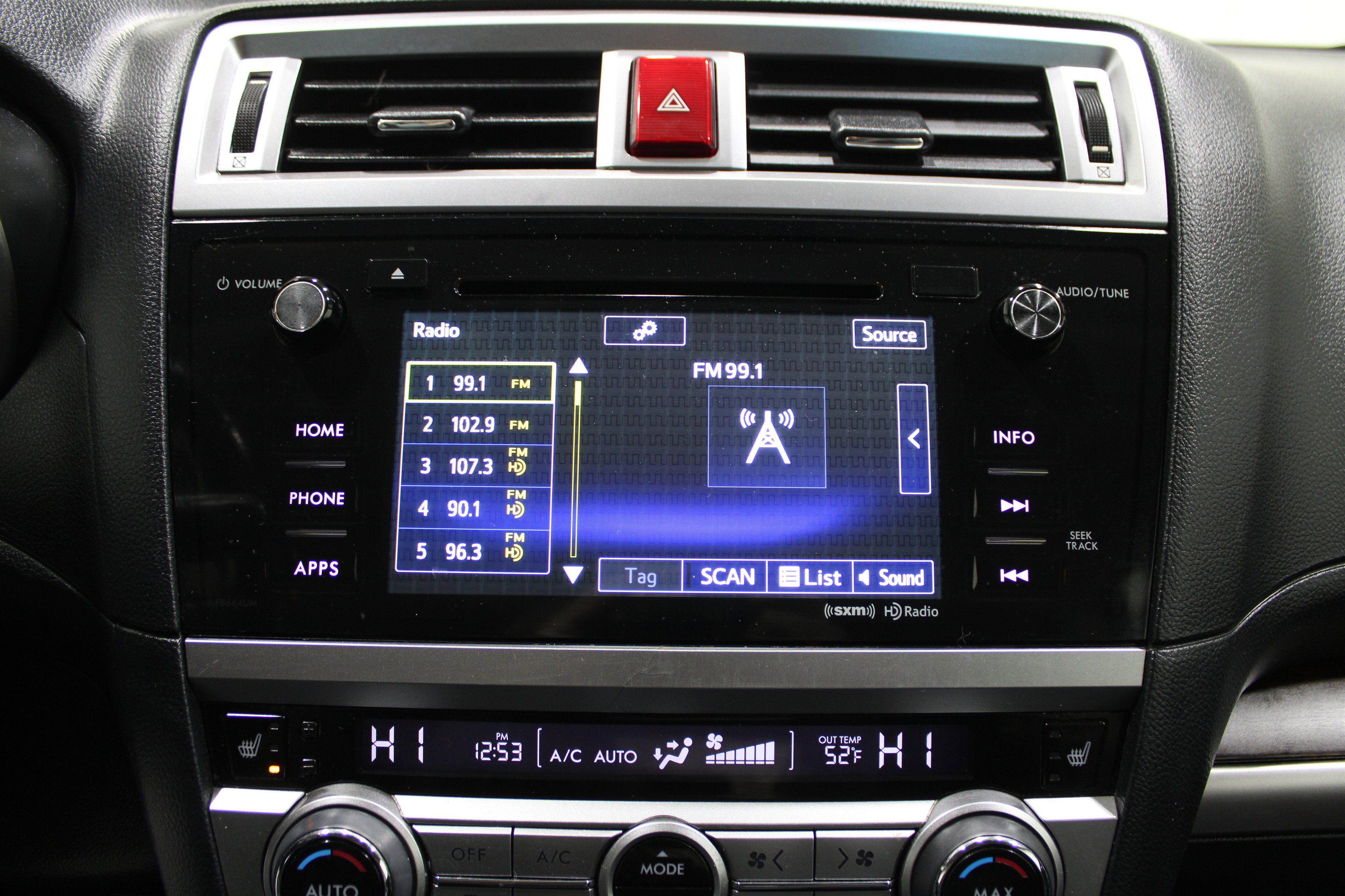 Used 2015 Subaru Outback 3.6R Limited w/ Popular Package #4 image 12