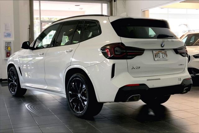 Used 2023 BMW X3 sDrive30i w/ M Sport Package image 5
