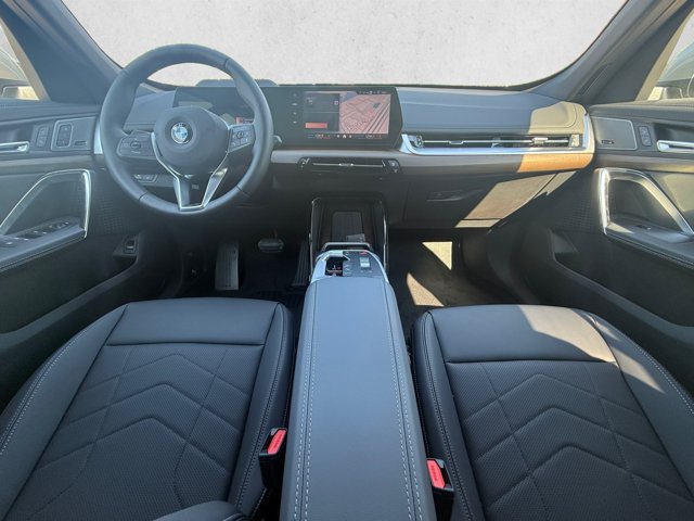 New 2026 BMW X1 xDrive28i w/ Technology Package AWD/4WD image 16