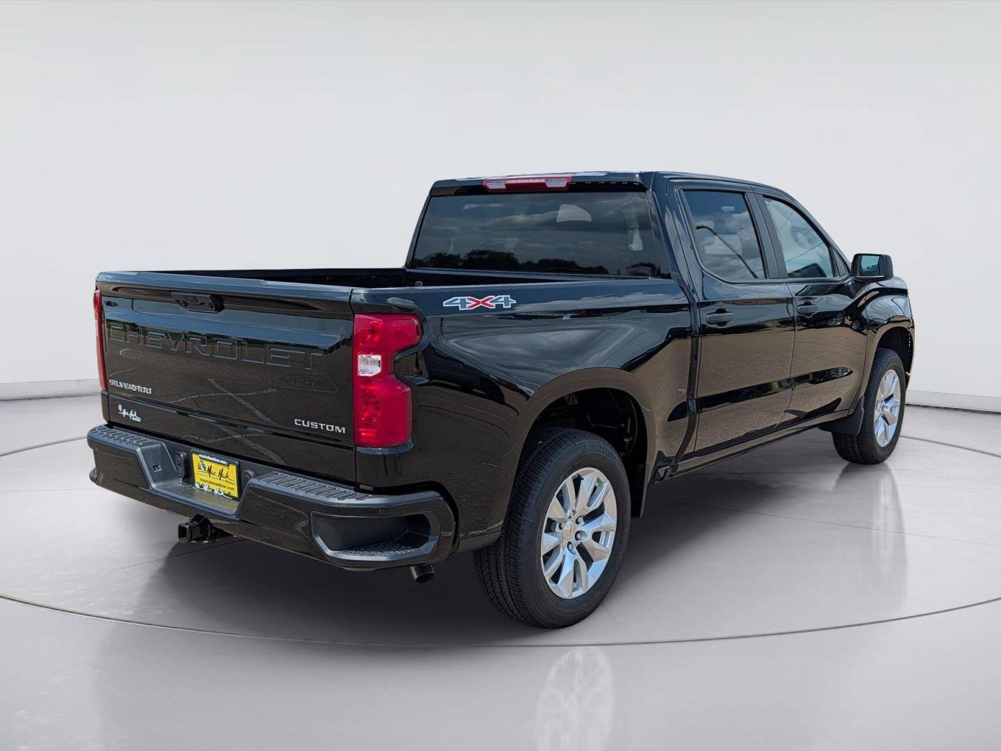 New 2026 Chevrolet Silverado 1500 Custom AWD/4WD image 5