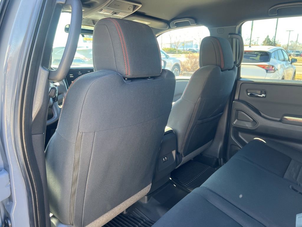 Certified 2024 Nissan Frontier PRO-4X w/ Technology Package image 9