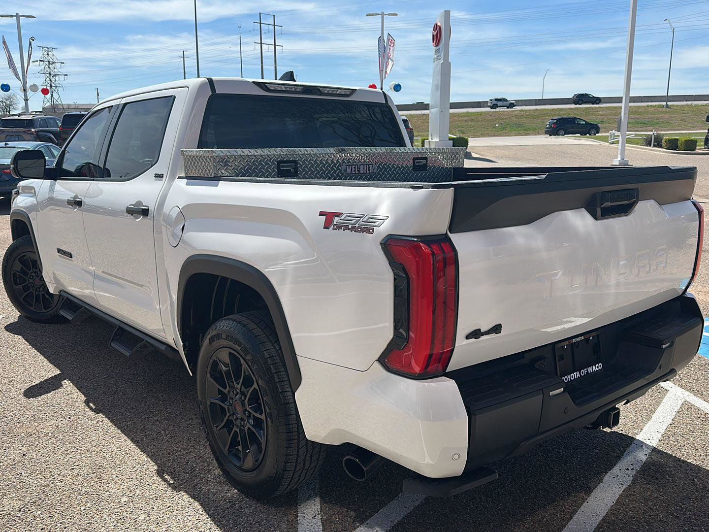 Used 2023 Toyota Tundra SR5 w/ SR5 Convenience Package AWD/4WD image 5