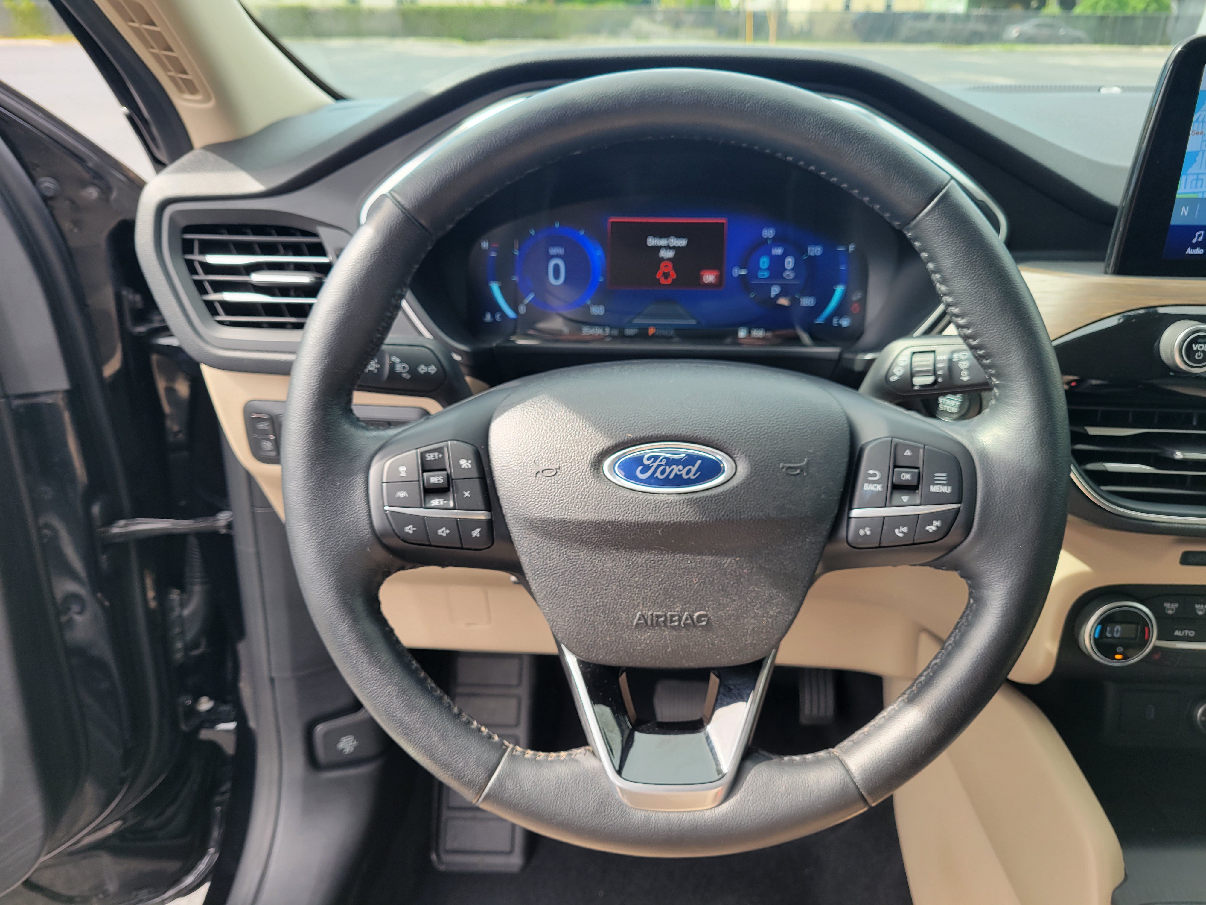 Used 2020 Ford Escape Titanium FWD image 14