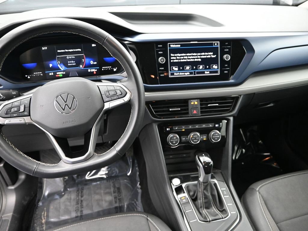 Used 2024 Volkswagen Taos SE image 22