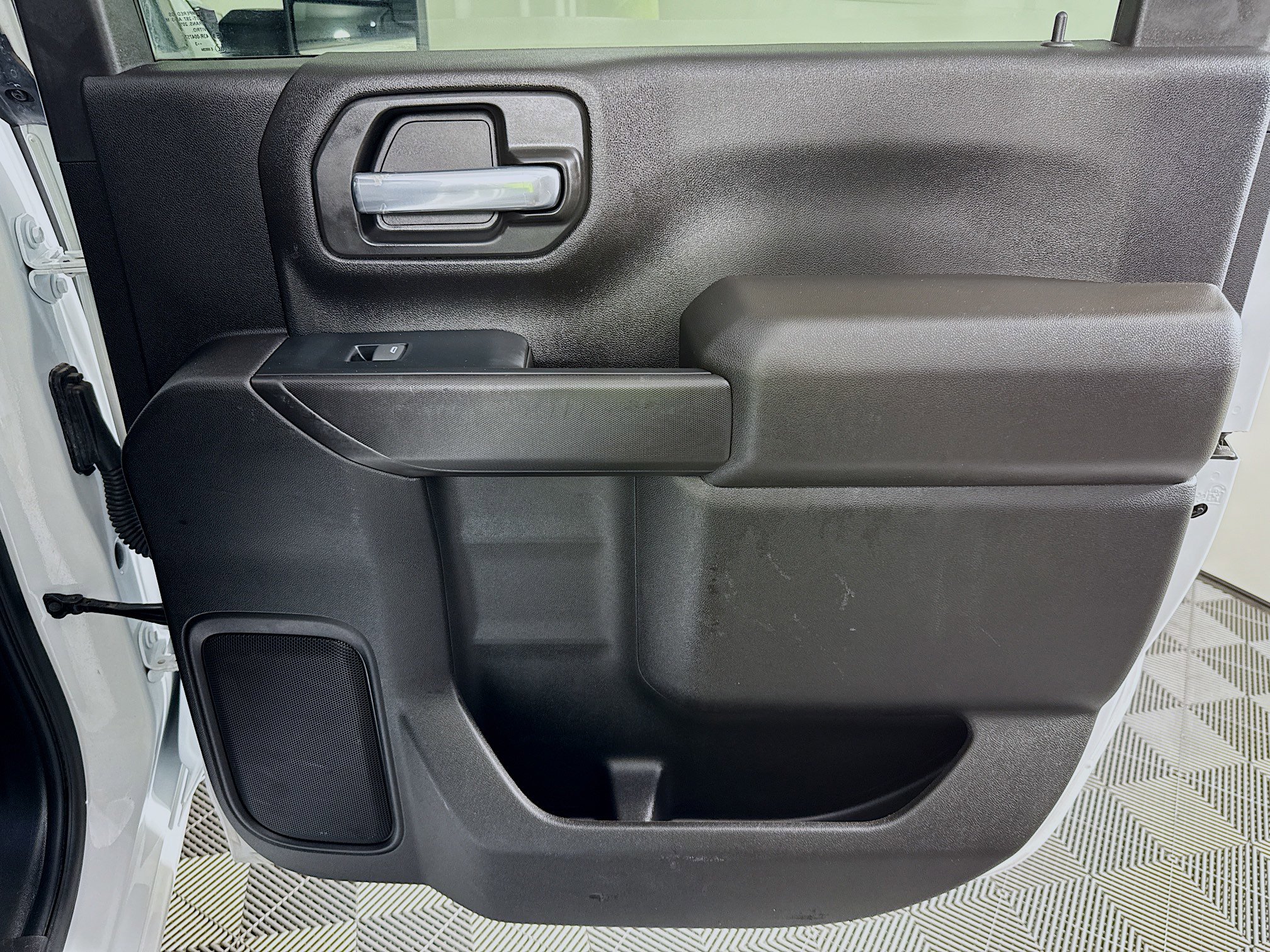 Used 2024 GMC Sierra 2500 Pro w/ Convenience Package image 25