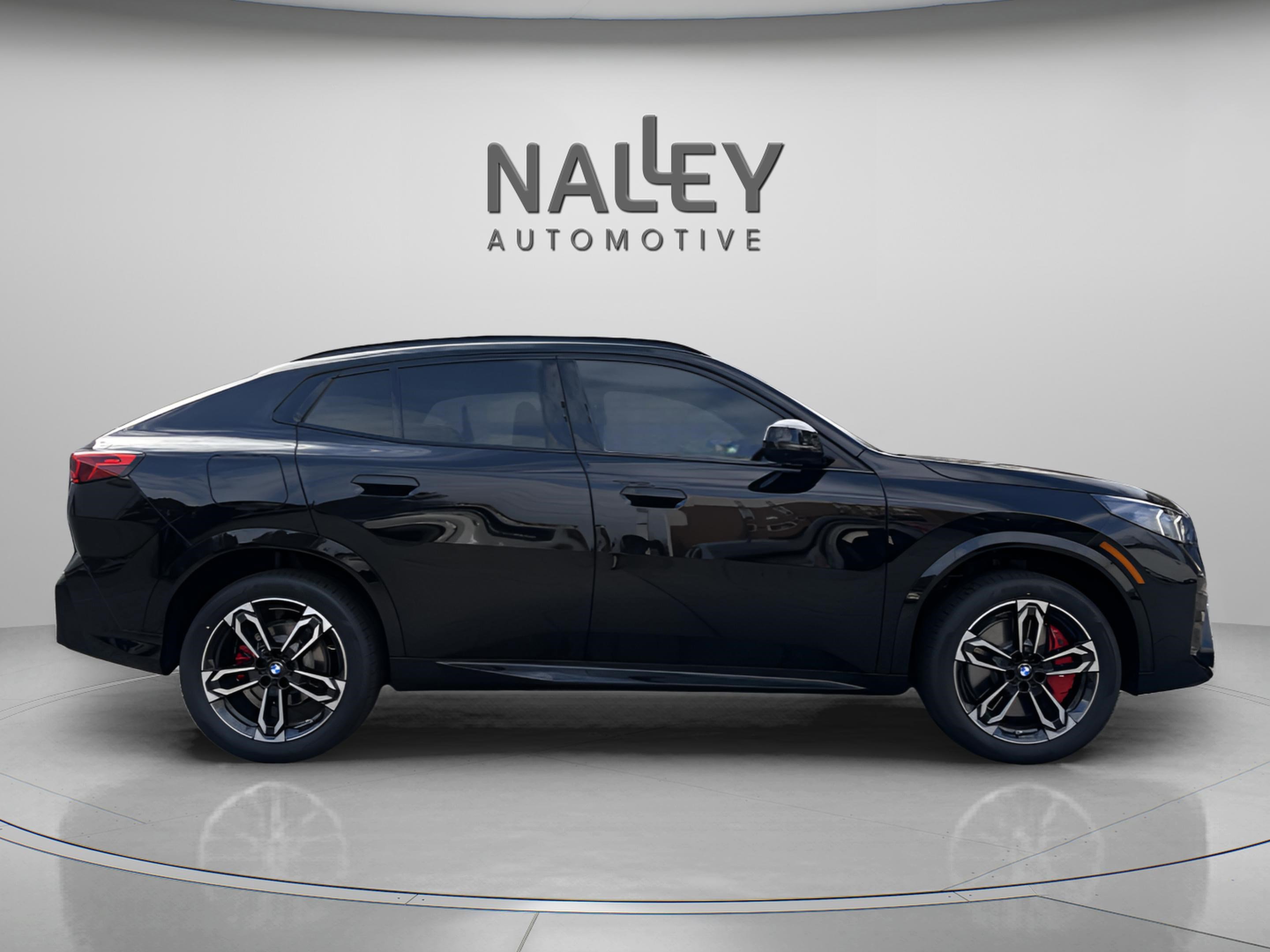 Used 2026 BMW X2 xDrive28i w/ Technology Package image 5